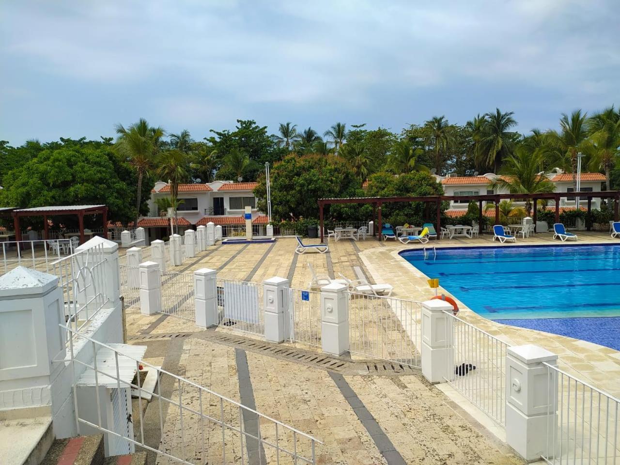 Balcones De Costa Azul Apto 302 Санта-Марта Экстерьер фото